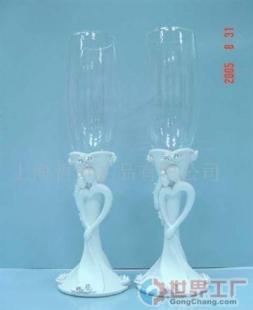 树脂婚庆双人香槟杯 承载浪漫与祝福的工艺品